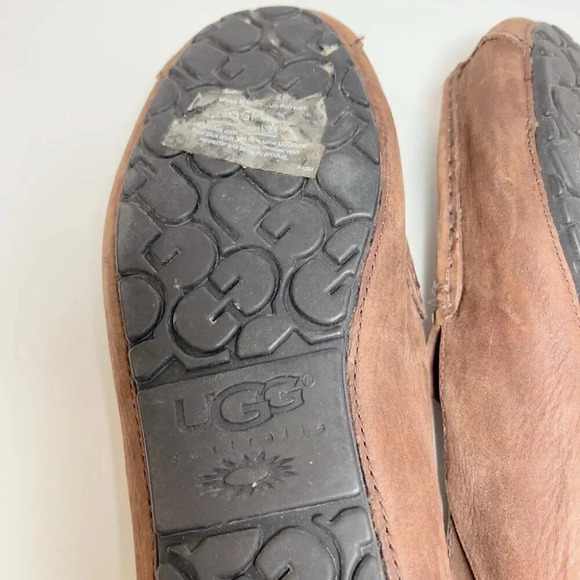 Ugg Mens Size  10 Suede Dark Brown Moccasin Slippers - Picture 8 of 9